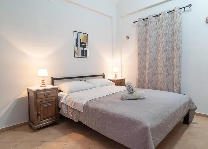 Stoneview Iι * Areopoli